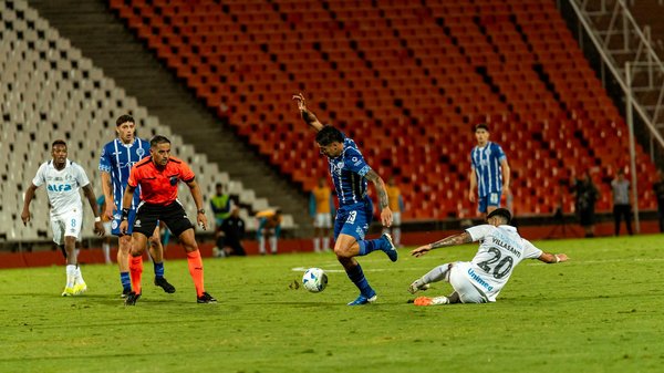 Top Agility Ladder Drills to Elevate Performance for MMA Fighters in the UK